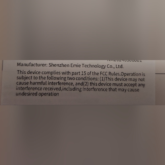 HELLO KITTY TWS WIRELESS EARPHONES - Picture 7 of 7